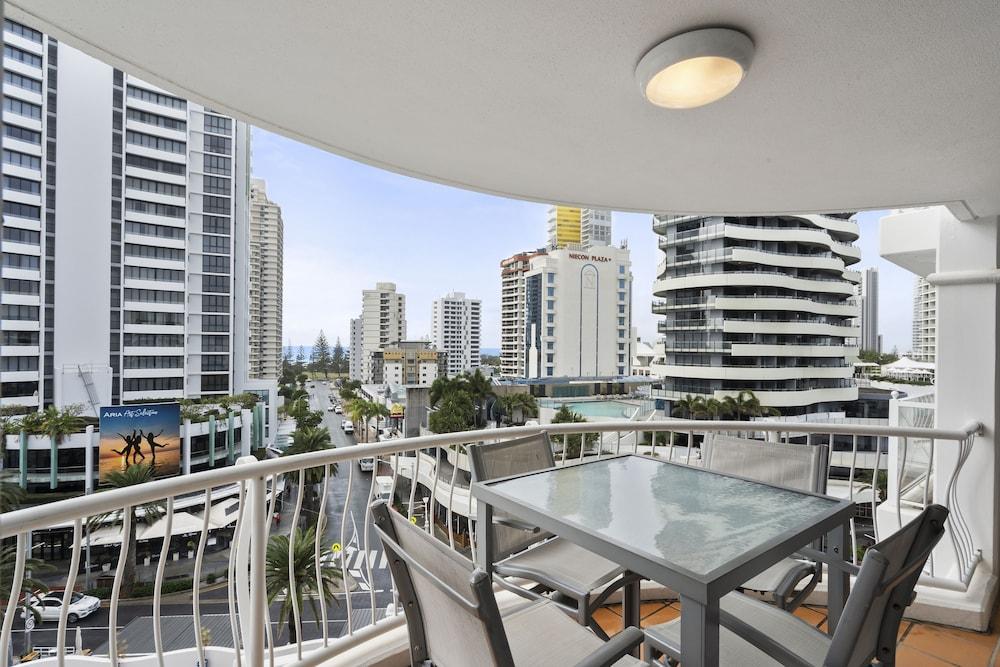 The Phoenician Resort Gold Coast Exterior photo